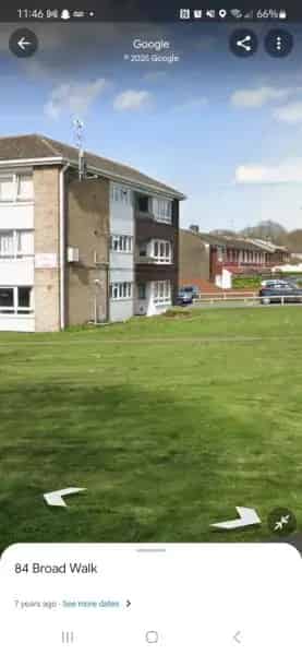 Large 1st Floor Flat with Balcony and Shed