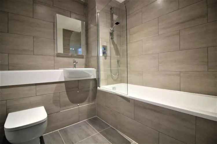 Modern One Bedroom Apartment Basingstoke Meadow House