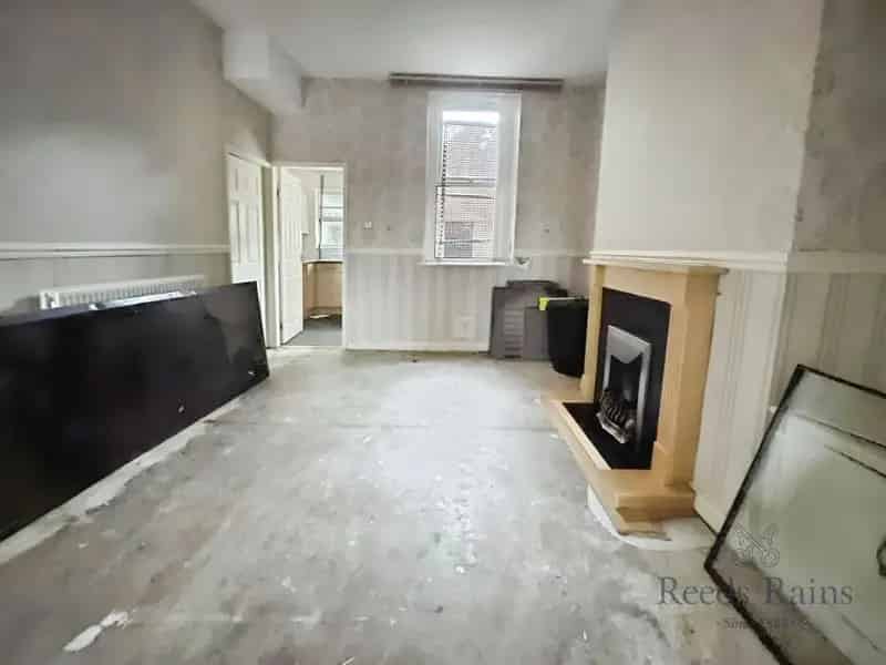 2 Bedroom Mid Terrace House Renovation Project Merseyside L5