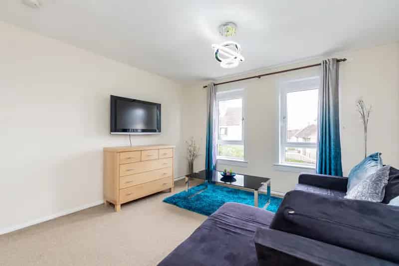 One Bedroom Apartment in Garthdee with Residents Parking