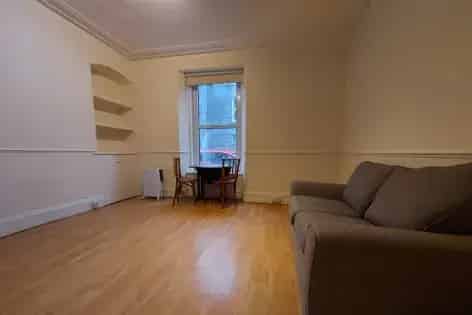 1 Room Flat 52m² Aberdeen Furnished Gas Central Heating Double Glazing