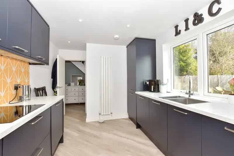 4 Bedroom Chalet Bungalow For Sale Near Broadstairs