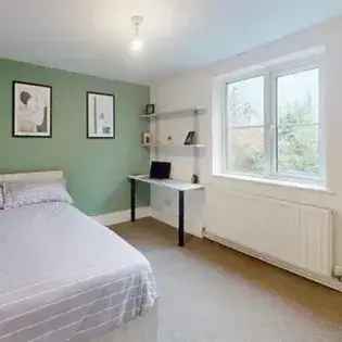 2 Bedroom 73m² Student Flat Manchester All Bills Inclusive