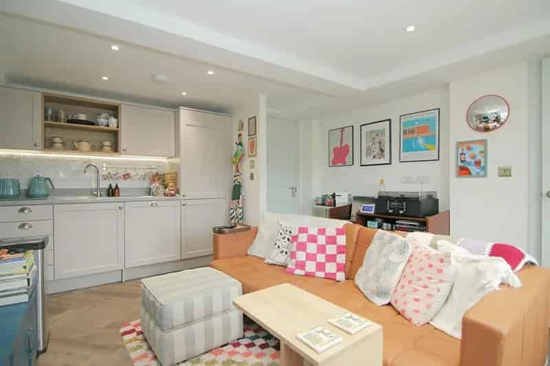 3 Bedroom Grade II Listed House For Sale