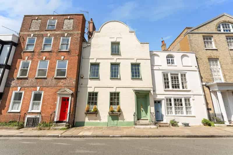 Grade II Listed Townhouse Southampton 3 Bedrooms Garden Garage