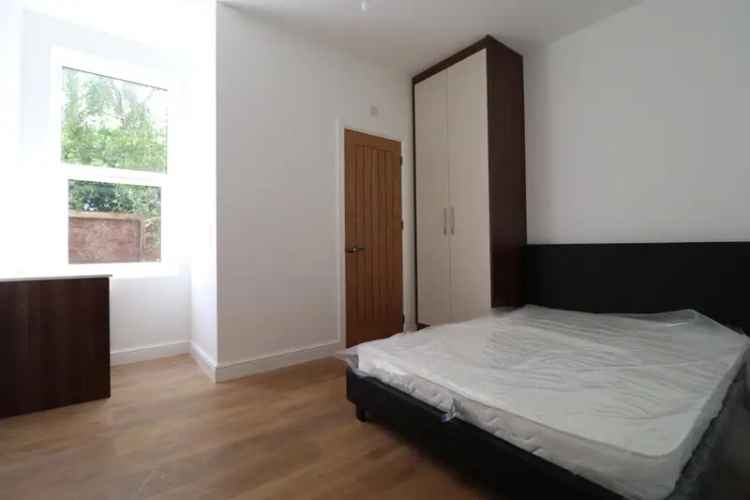 1 Bedroom House Share Ensuite Luxurious Victorian House Bedford