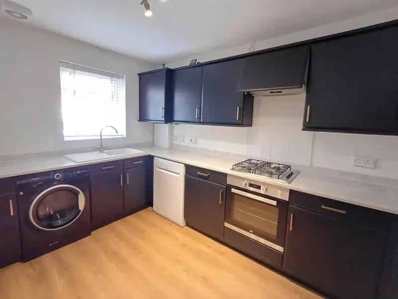 3 Bedroom House To Rent