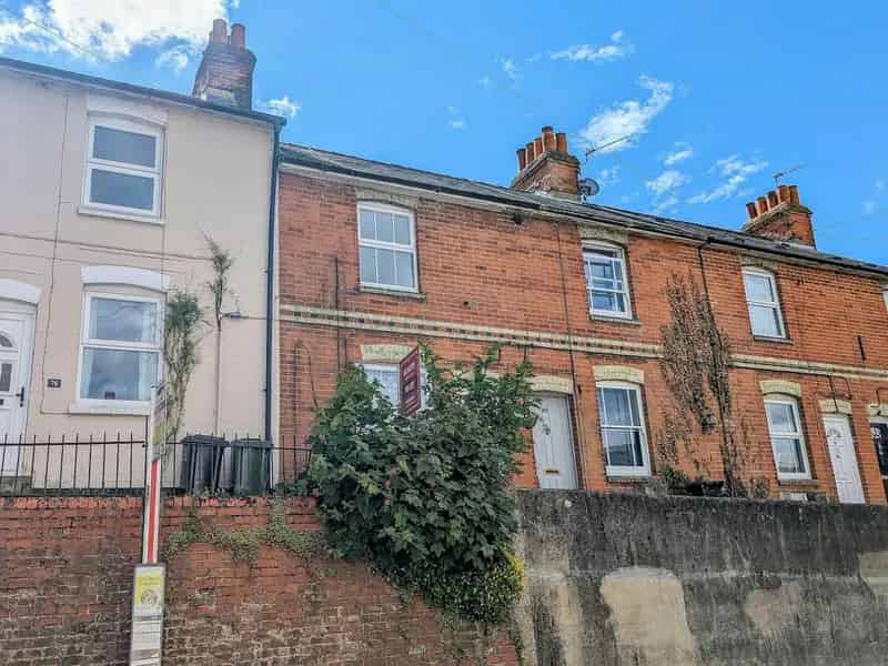 2 Bedroom Terraced House Basingstoke Town Centre