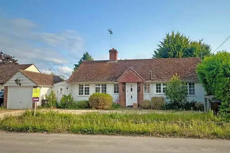3 Bed Detached Bungalow For Sale Near Didcot Parkway