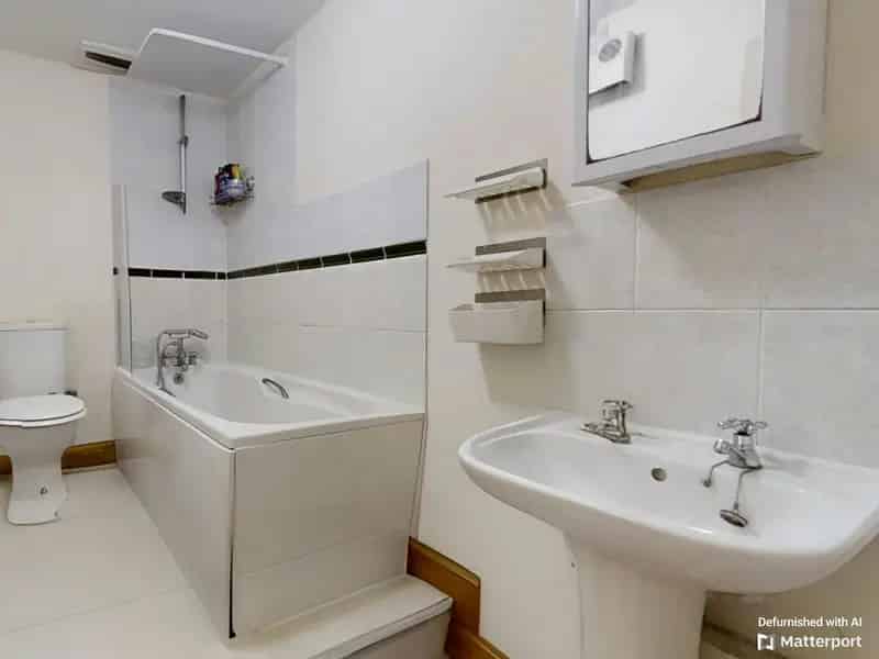 Flat For Rent , Penland Road, Mid Sussex, England