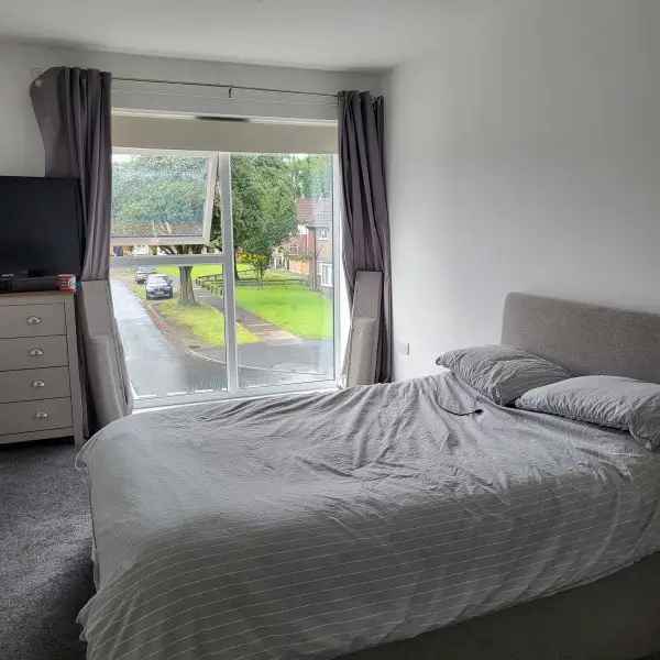 Flat For Rent in Chester, England