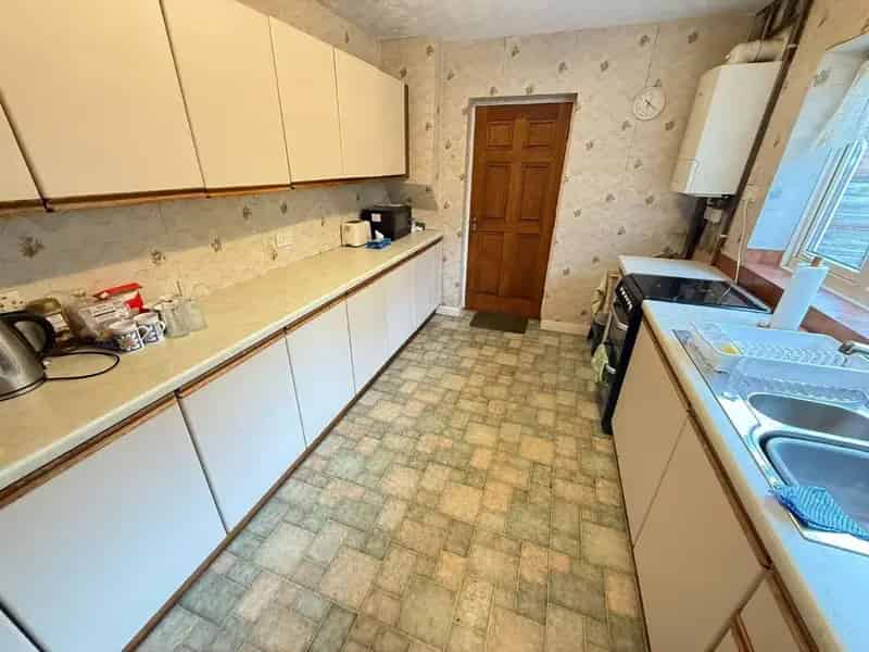 3 Bed Detached House For Sale