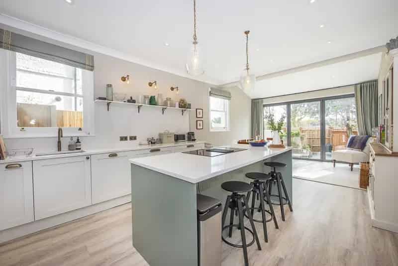 4 Double Bedroom House to Rent Near Wimbledon Park