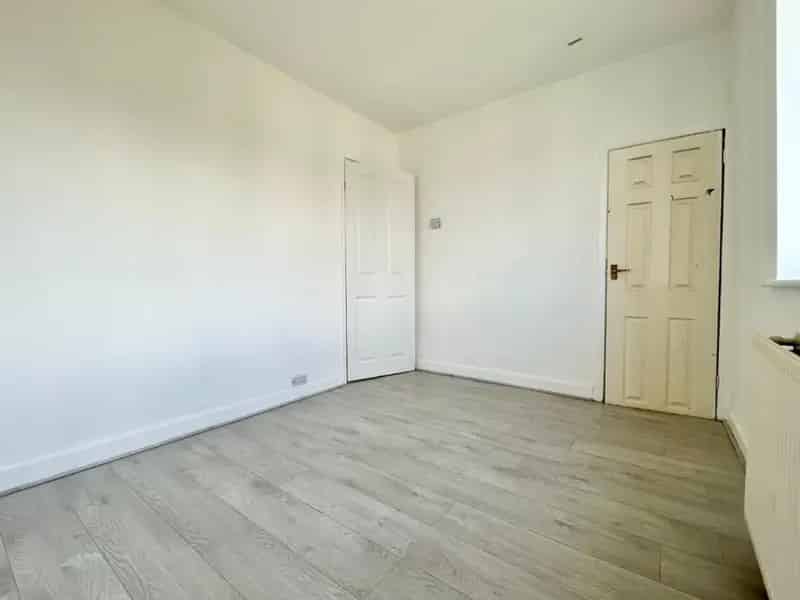 3 Bed Semi Detached House For Sale