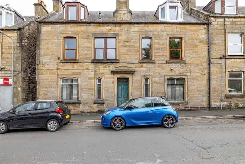 2 Bed Ground Floor Flat Galashiels Modernisation Potential