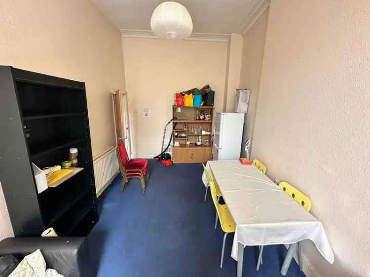 4 Bedroom Flat to Rent for Students and Young Graduates