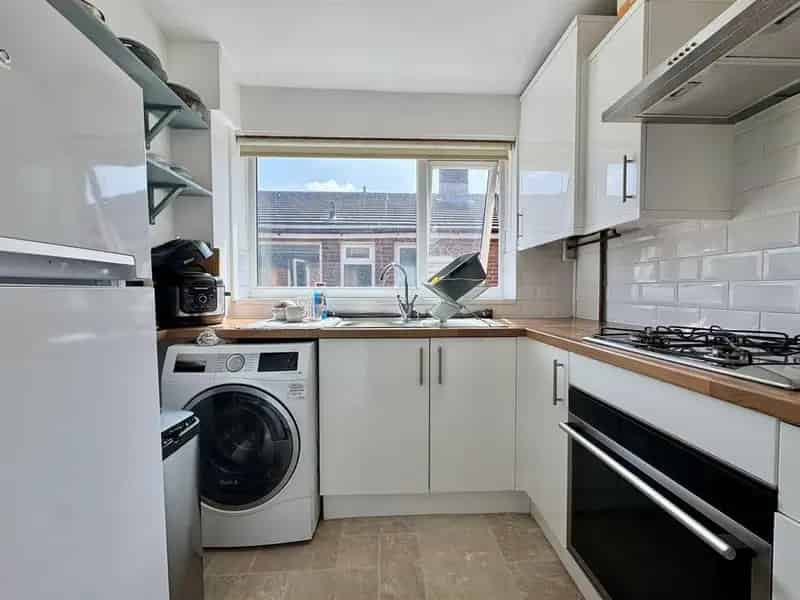 2 Bedroom Maisonette for Sale in Walmley