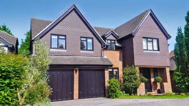5 Bedroom Detached House Near Shenfield Station