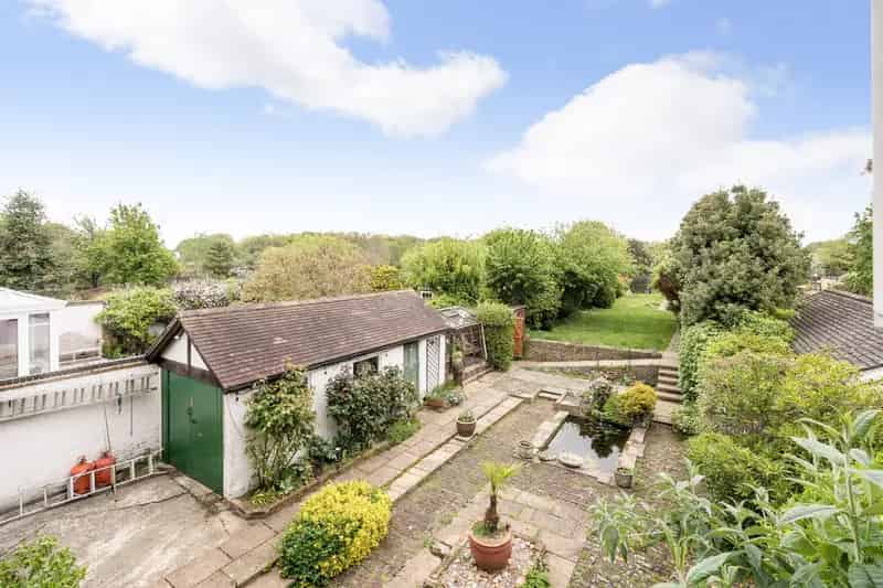 3 Bed Detached House River Frontage Huge Garden Twickenham