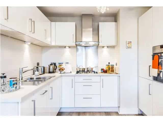 2 Bedroom Top Floor Apartment for Sale in South Queensferry