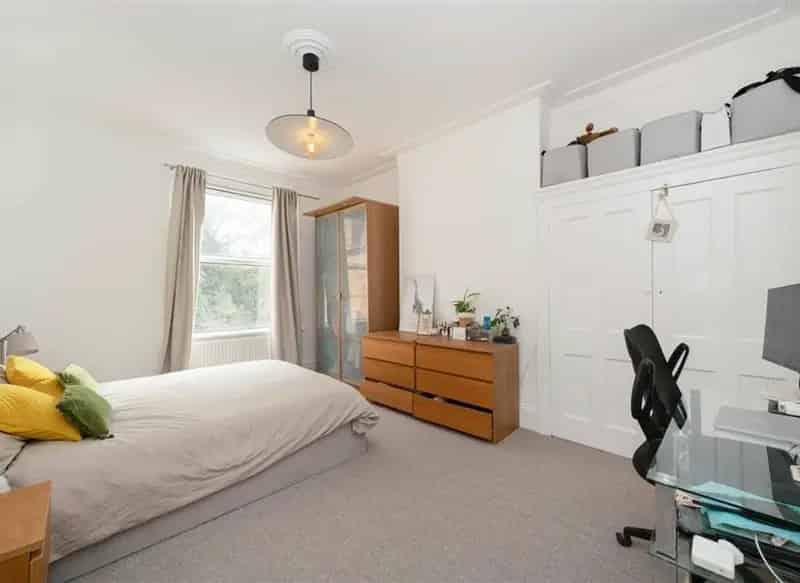 4 Double Bedroom Split Level Conversion West Hampstead