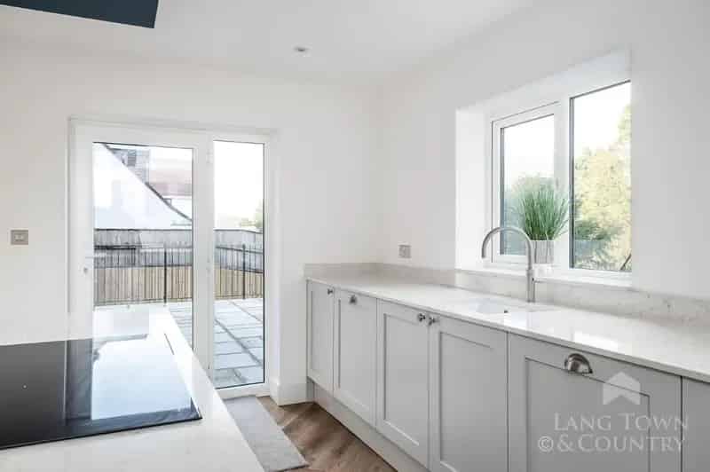5 Bedroom Detached House for Sale Plymouth