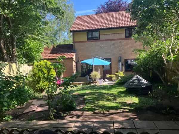 2-3 Bedroom End Terrace House Semi Rural Area