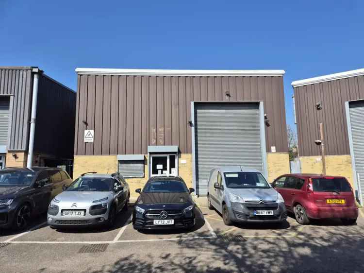 Warehouse Unit with Parking and Storage Swanley