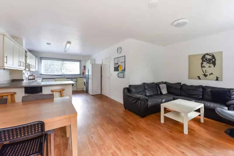 1 Bedroom House of Multiple Occupation HMO To Rent