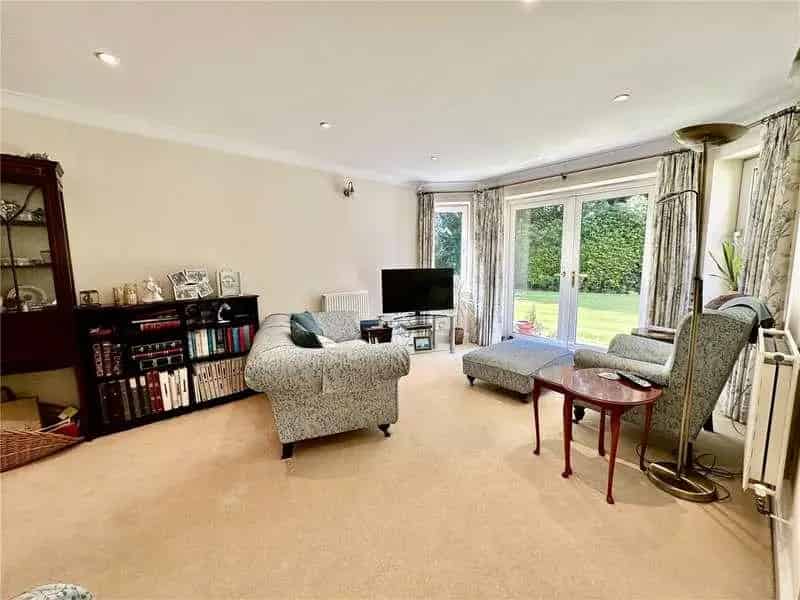 3 Bed Flat for Sale in Branksome Park