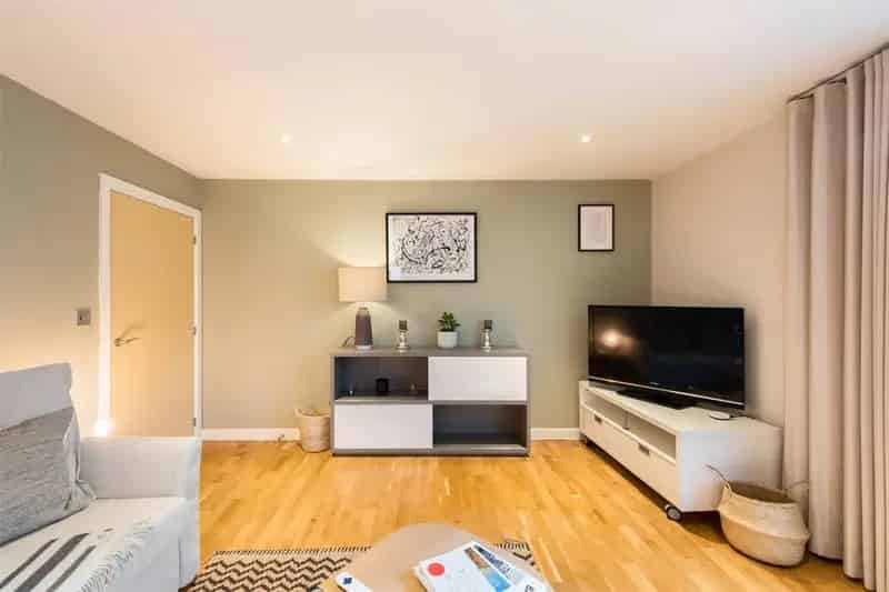 1 Bedroom Flat Islington London Modern Gated Development