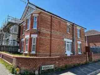 5 Bedroom Detached Student House Winton Charminster