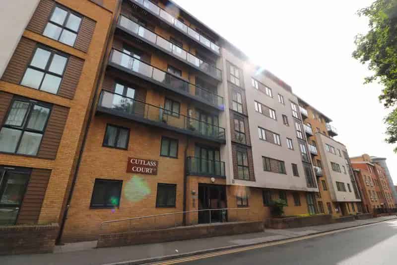 1 Bedroom Apartment for Sale at Auction