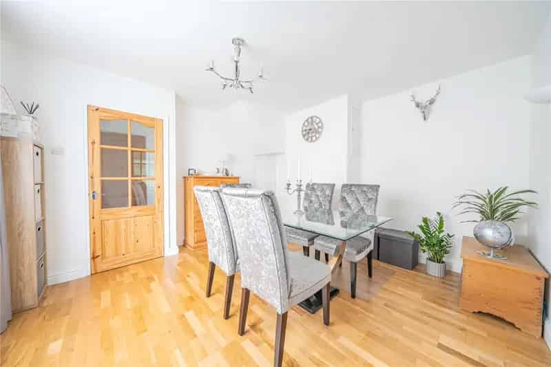 3 Bed 1930s Semi Detached House in Meanwood