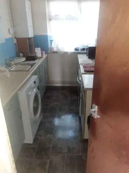 Flat For Rent in Walsall, England