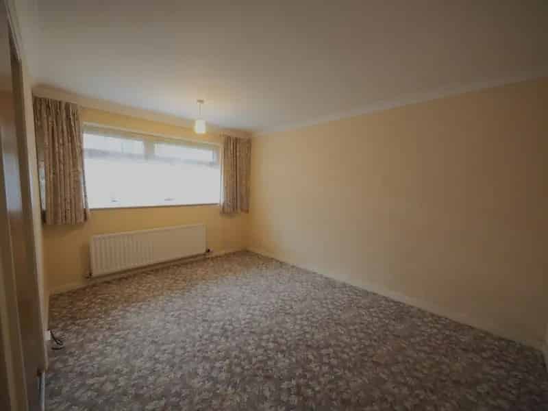 2 Bedroom Bungalow To Rent