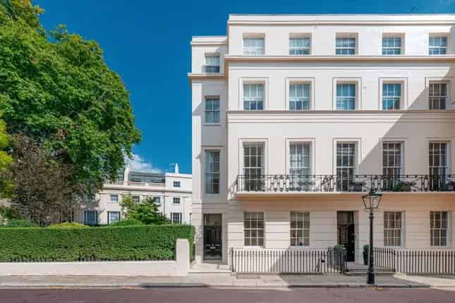 Chester Terrace Townhouse Regent's Park 6-7 Beds