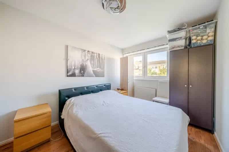 One Double Bedroom Apartment - Elephant & Castle