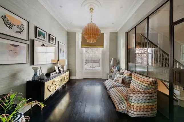 45 Bedroom Terraced House Notting Hill London
