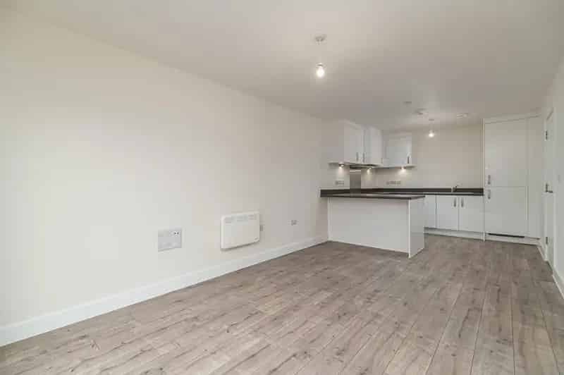 Two Bedroom Apartment Near Corby Train Station EPC A Rated