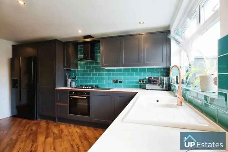 4 Bedroom Semi-Detached House for Sale in Coventry