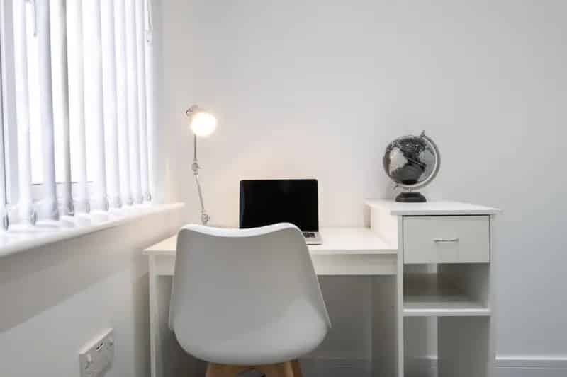 1 Bedroom House Share Large Double Room Zero Deposit Available