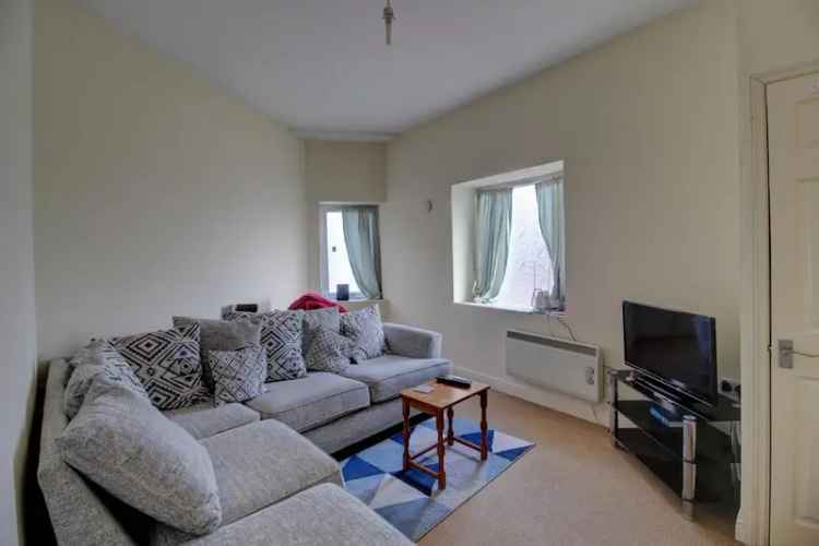 Spacious Ground Floor Flat Near M32 Bristol Leasehold