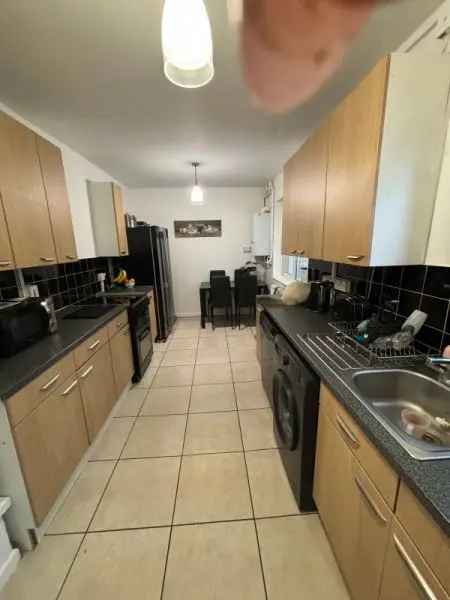 House For Rent in Southend-on-Sea, England