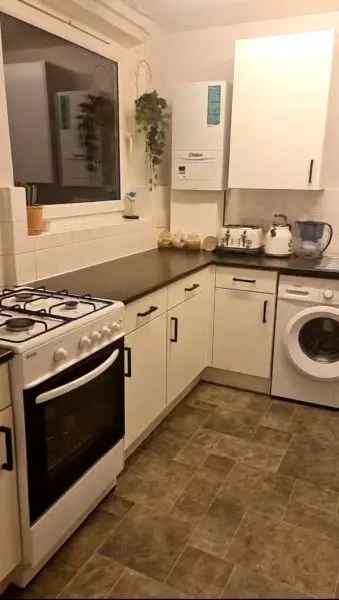 Flat For Rent in London, England