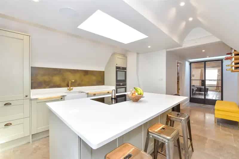 3 Bedroom Grade II Listed Sussex Cottage for Sale