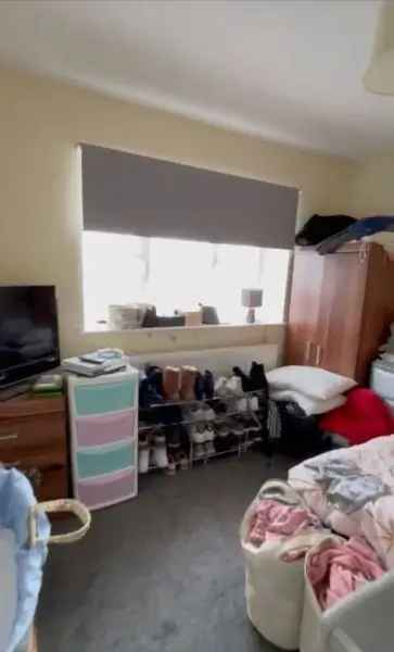 Flat For Rent in London, England