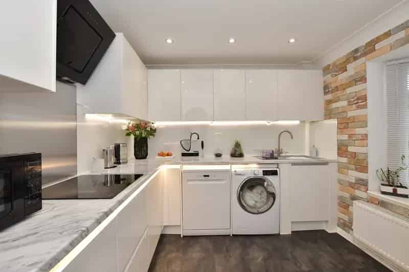 3 Bedroom Terraced House For Sale in Laindon