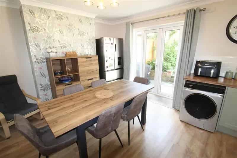 3 Bedroom Semi-Detached House for Sale Westhoughton