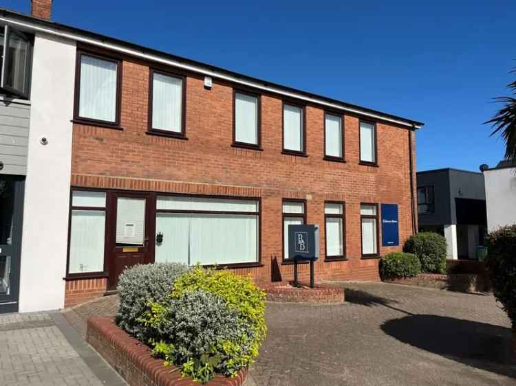 Class E Building To Let Near M27 J9